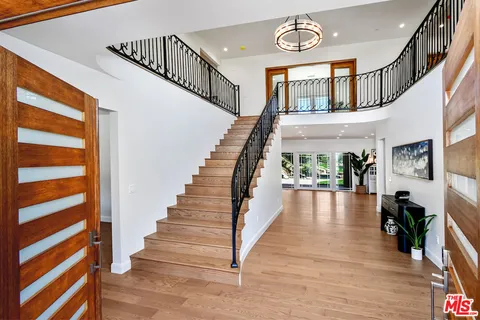 $2,840,000 | 29677 Mulholland Highway, Agoura Hills, CA 91301