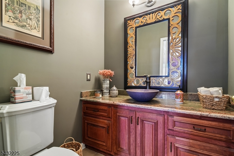57 Southgate Road New Providence, NJ 07974 - Photo 15 of 35