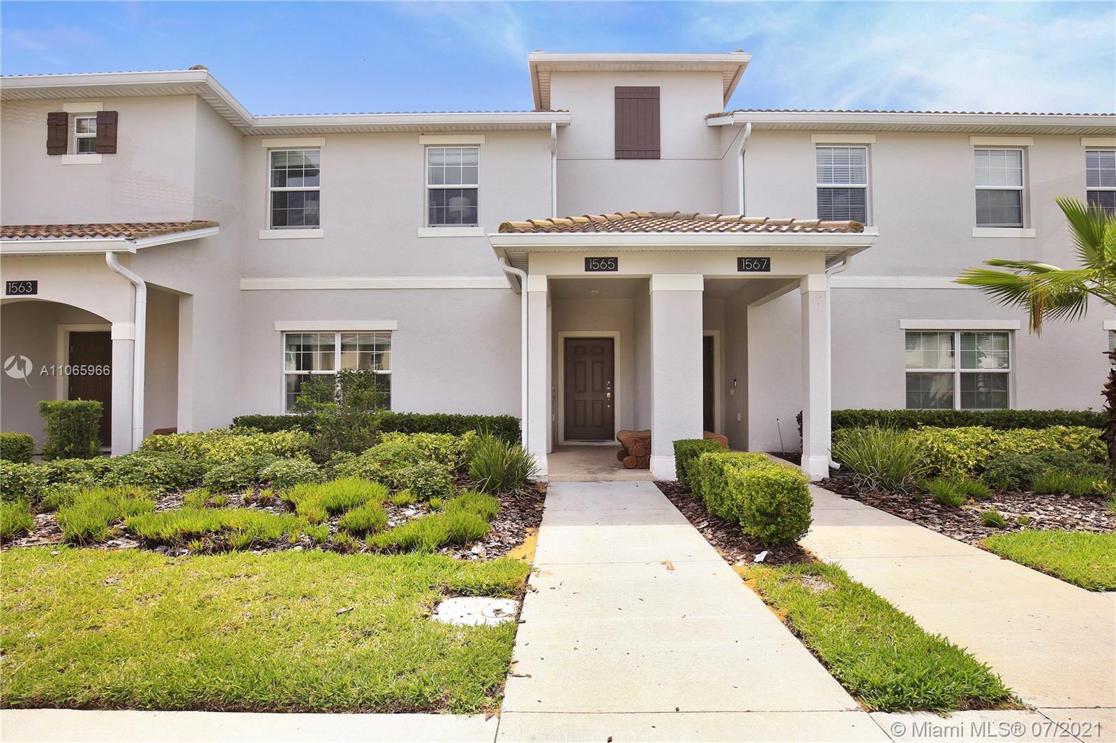 1565 Sandbagger Drive Davenport, FL 33896 - Photo 1 of 46