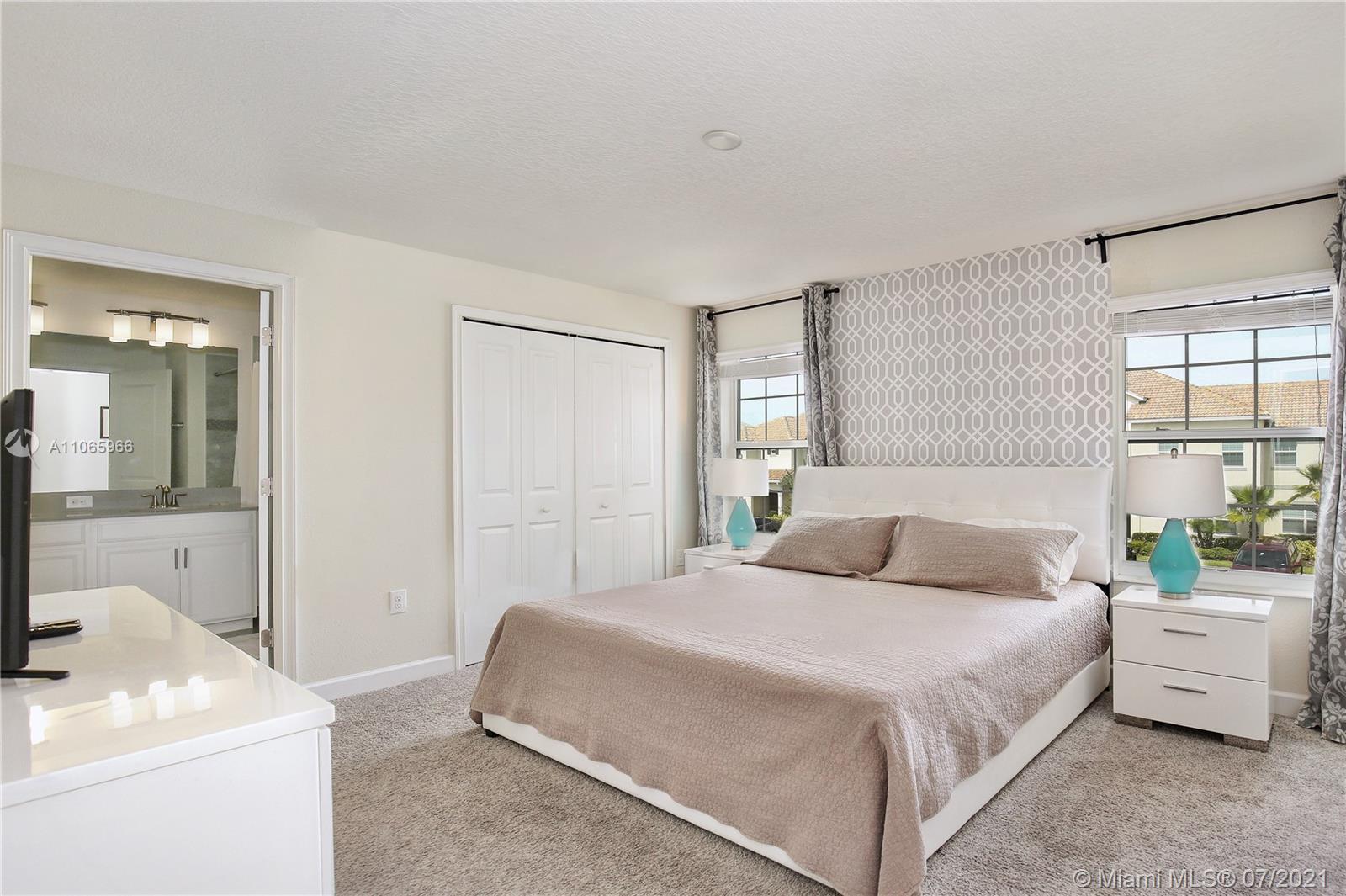 1565 Sandbagger Drive Davenport, FL 33896 - Photo 11 of 46