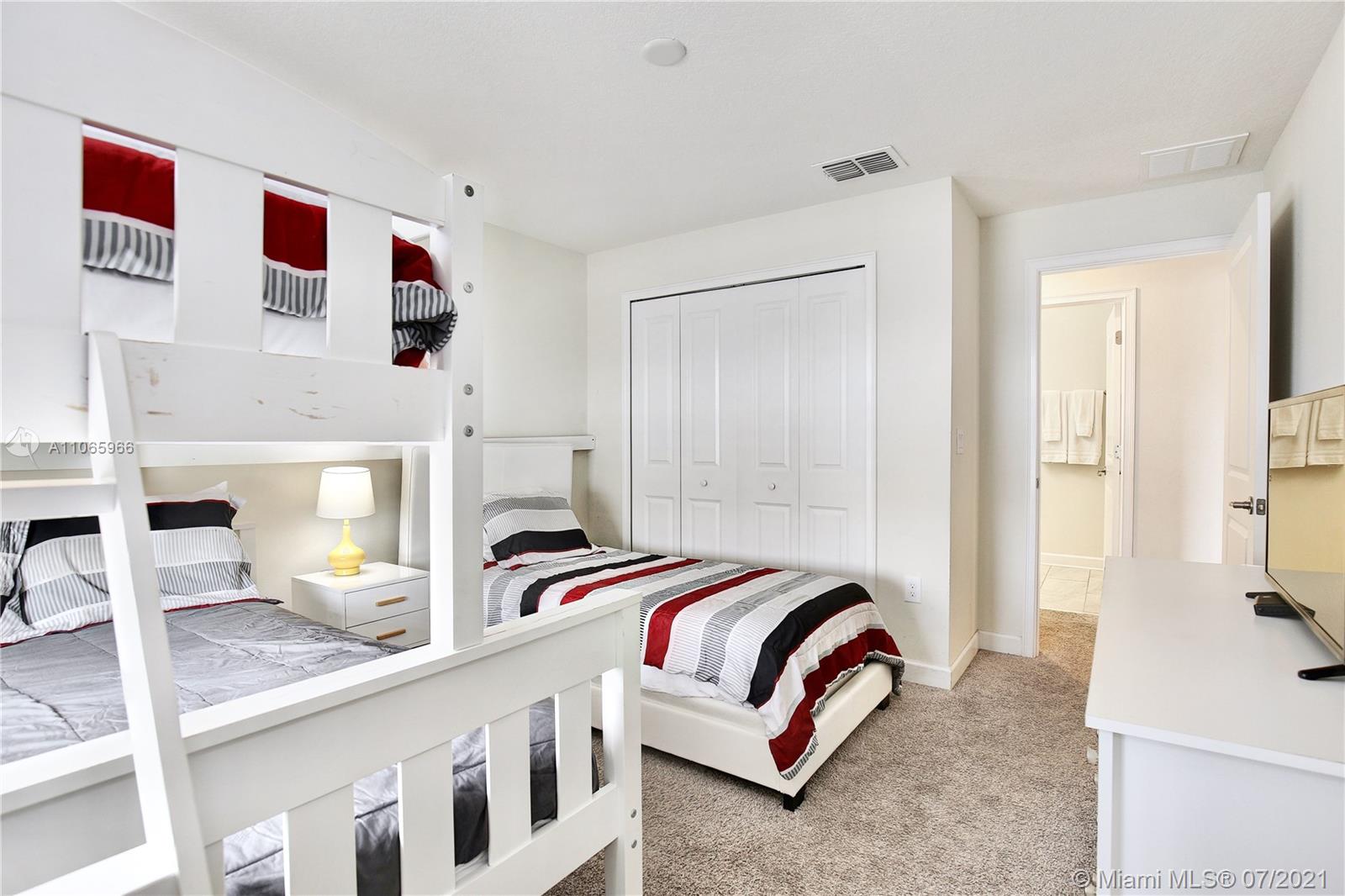 1565 Sandbagger Drive Davenport, FL 33896 - Photo 19 of 46