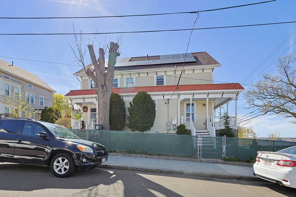 391 Middle Street Fall River, MA 02724 - Photo 3 of 42