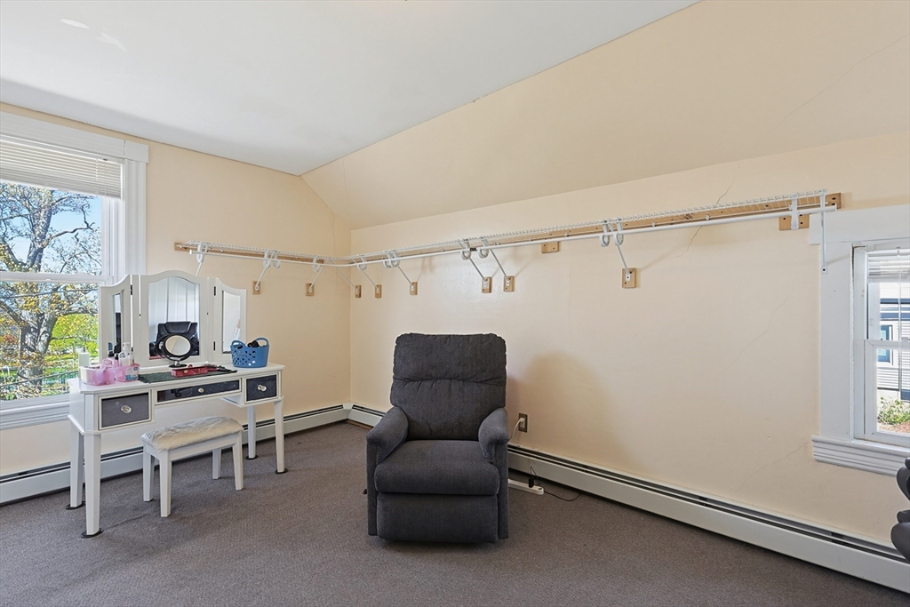 391 Middle Street Fall River, MA 02724 - Photo 38 of 42