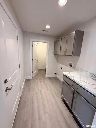 $249,500 | 1605 Cherry Street, Quincy, IL 62301