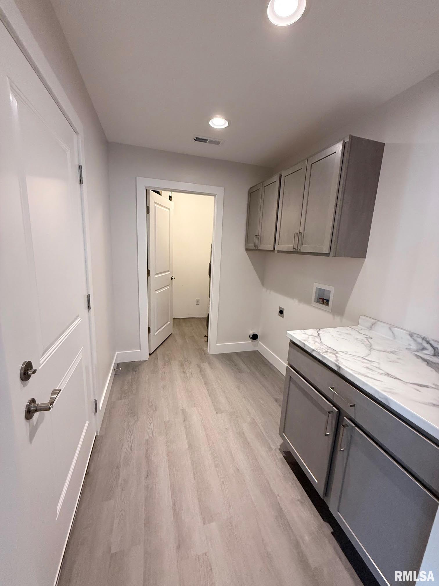 1605 Cherry Street Quincy, IL 62301 - Photo 6 of 19