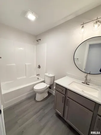 $249,500 | 1605 Cherry Street, Quincy, IL 62301