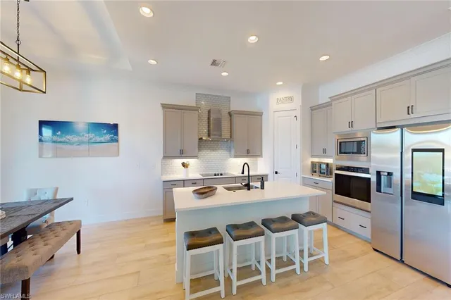 $1,199,000 | 3697 Sapphire Cove Circle, Naples, FL 34114