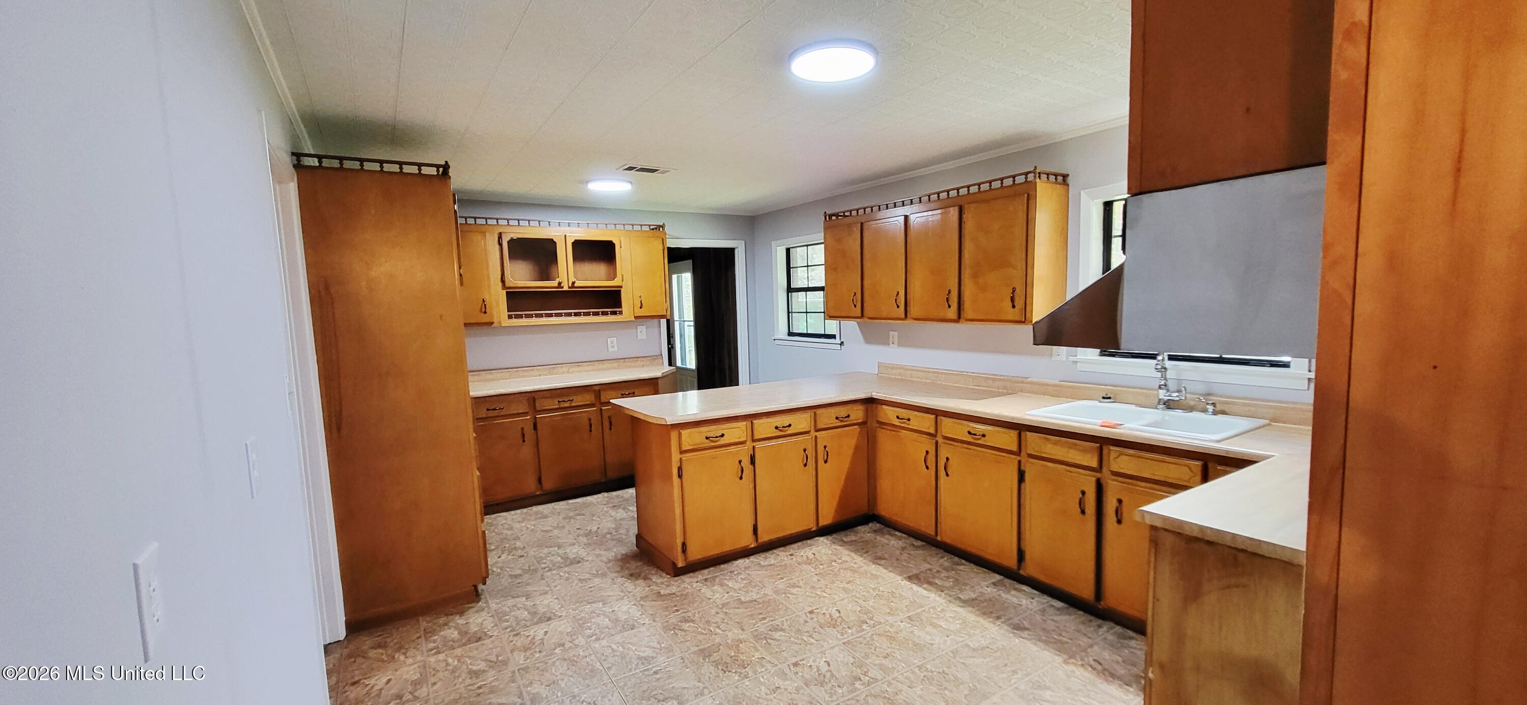 138 Cliff Mitchell Road Picayune, MS 39466 - Photo 5 of 16 20260317_112254