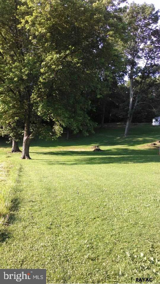 1880 Spruce Road New Freedom, PA 17349 - Photo 3 of 13