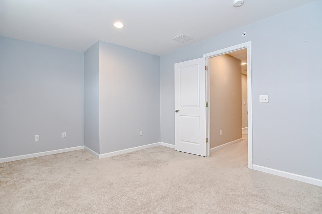 22 Locust Lane, Unit 22 Hopkinton, MA 01748 - Photo 21 of 33