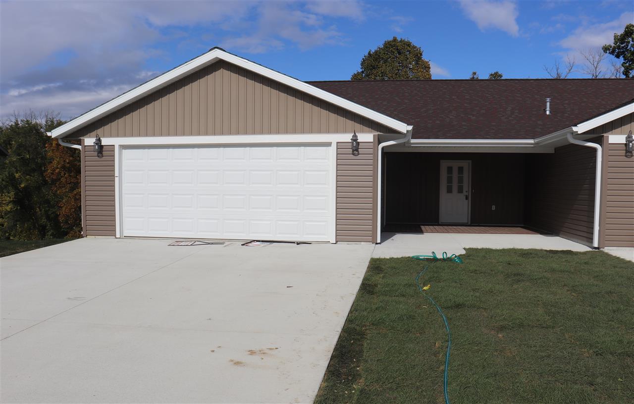 2408 Aspen Ln Road Decorah, IA 52101 - Photo 1 of 20 Gallery Image 1