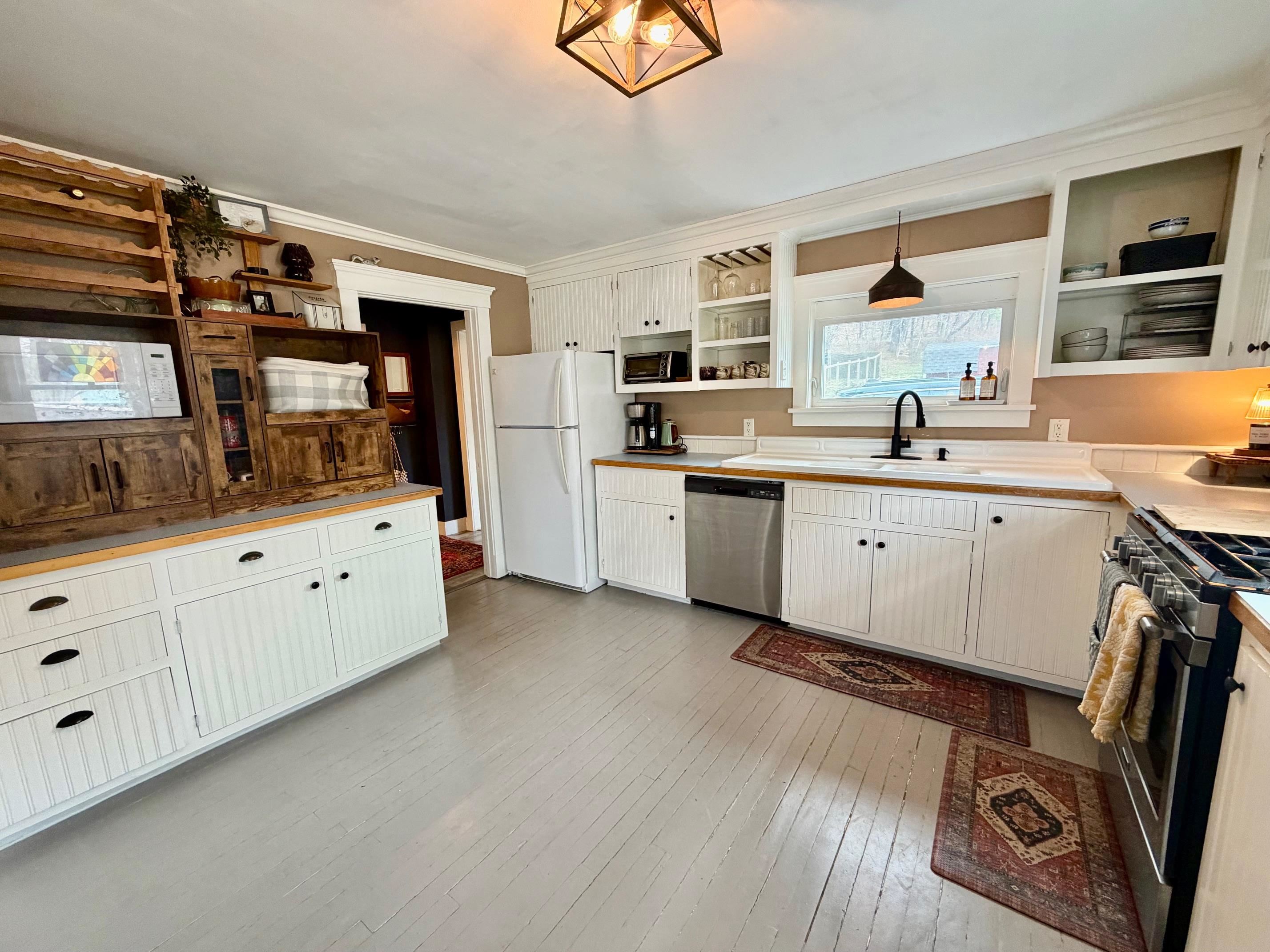 1700 Cadys Falls Road Morristown, VT 05661 - Photo 6 of 50