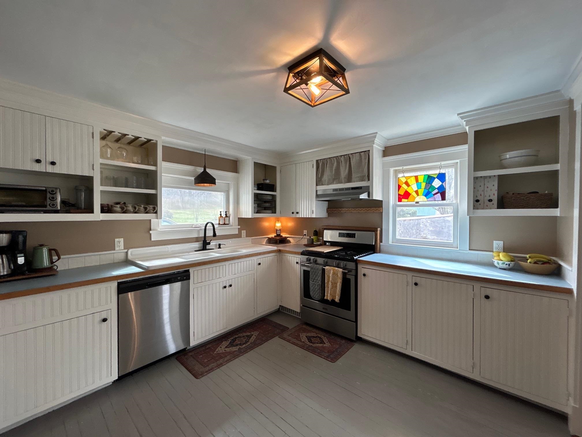 1700 Cadys Falls Road Morristown, VT 05661 - Photo 10 of 50