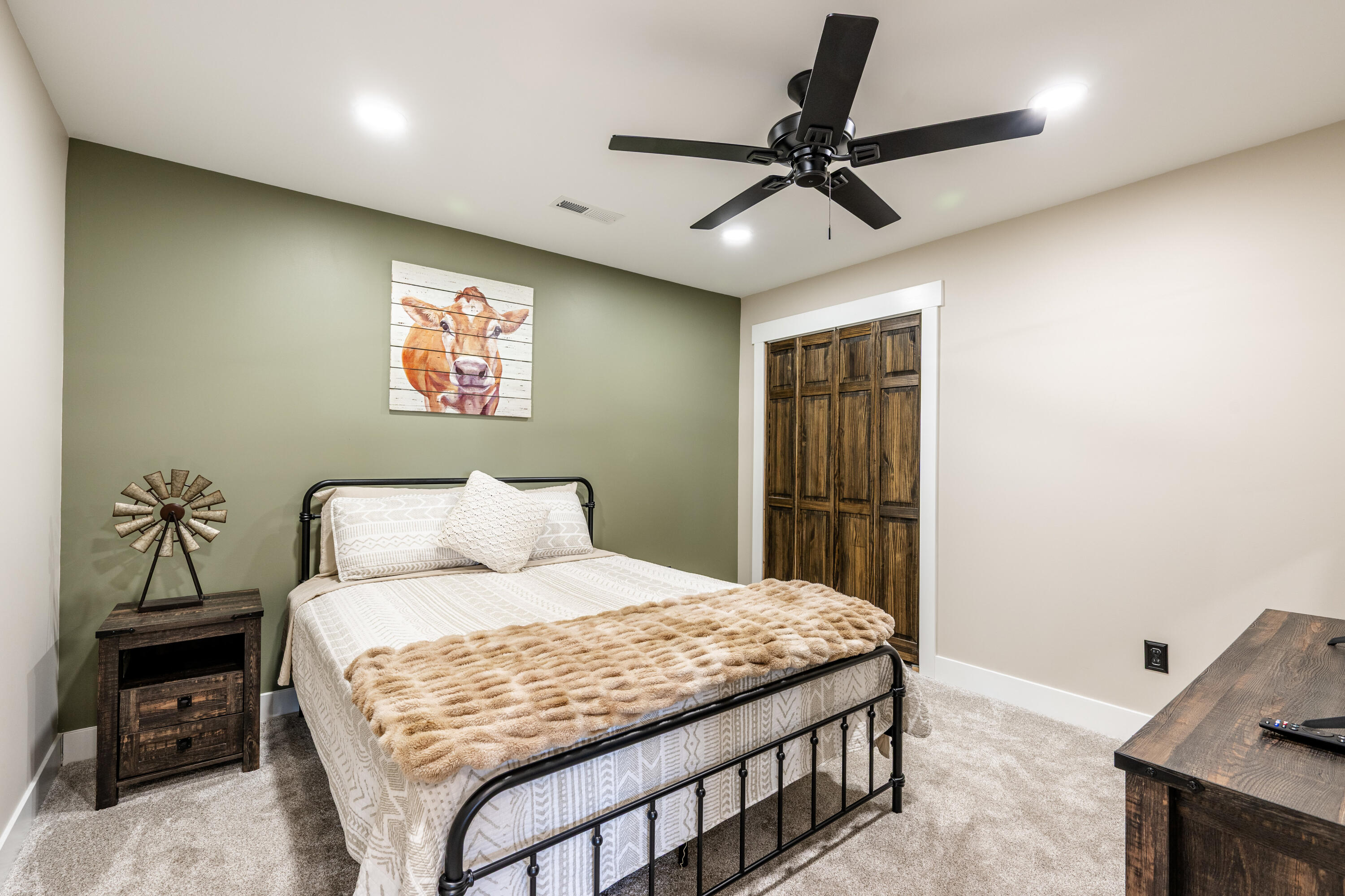 188 Early Creek Road, Unit A Ranchester, WY 82839 - Photo 40 of 70 40