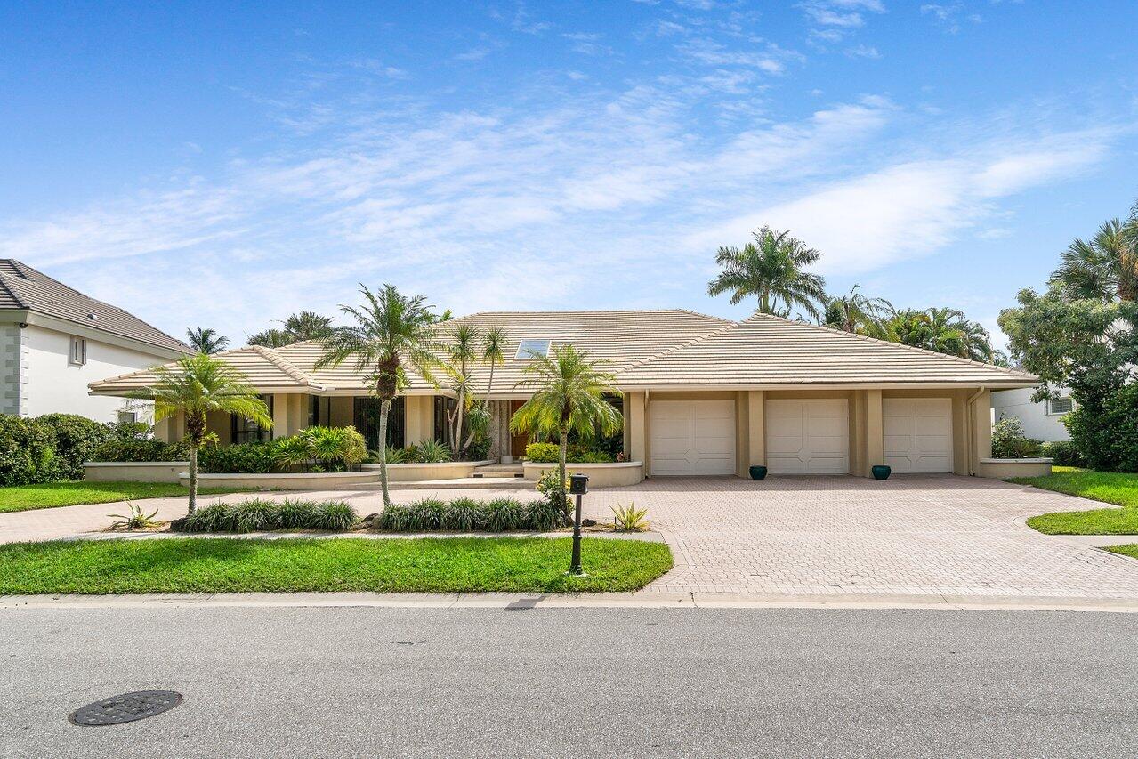 7859 Mandarin Drive Boca Raton, FL 33433 - Photo 2 of 29 002-7859MandarinDrive-BocaRaton-FL-33433