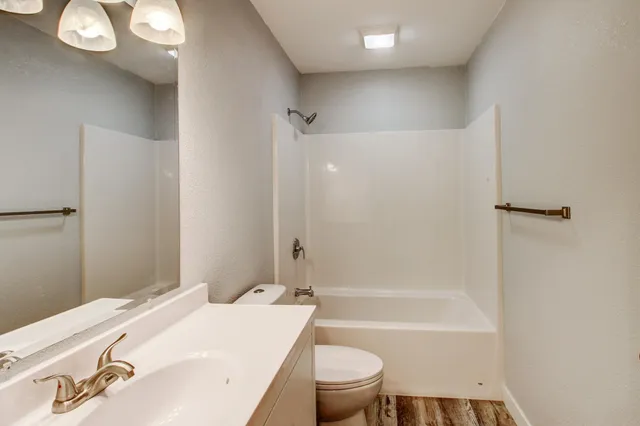 $290,000 | 33916 Twin Oaks Loop, Motley, MN 56466