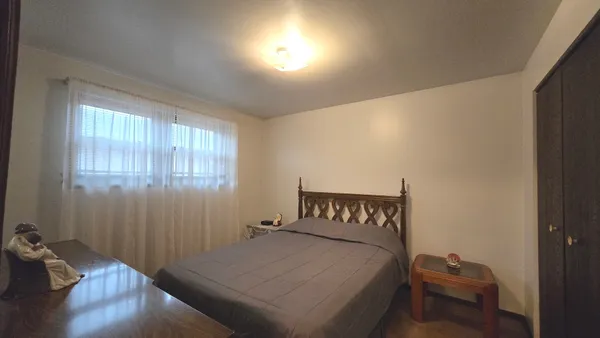 $184,900 | 6051 South Archer Avenue, Unit 3B, Chicago, IL 60638