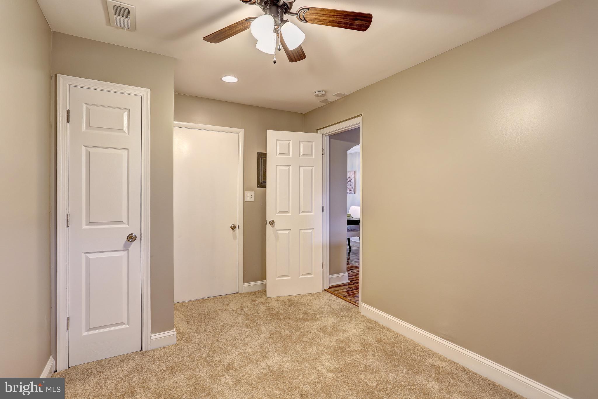 951 Kinwat Avenue Baltimore, MD 21221 - Photo 28 of 30 Bedroom 3