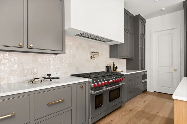 a close view of sink and tap