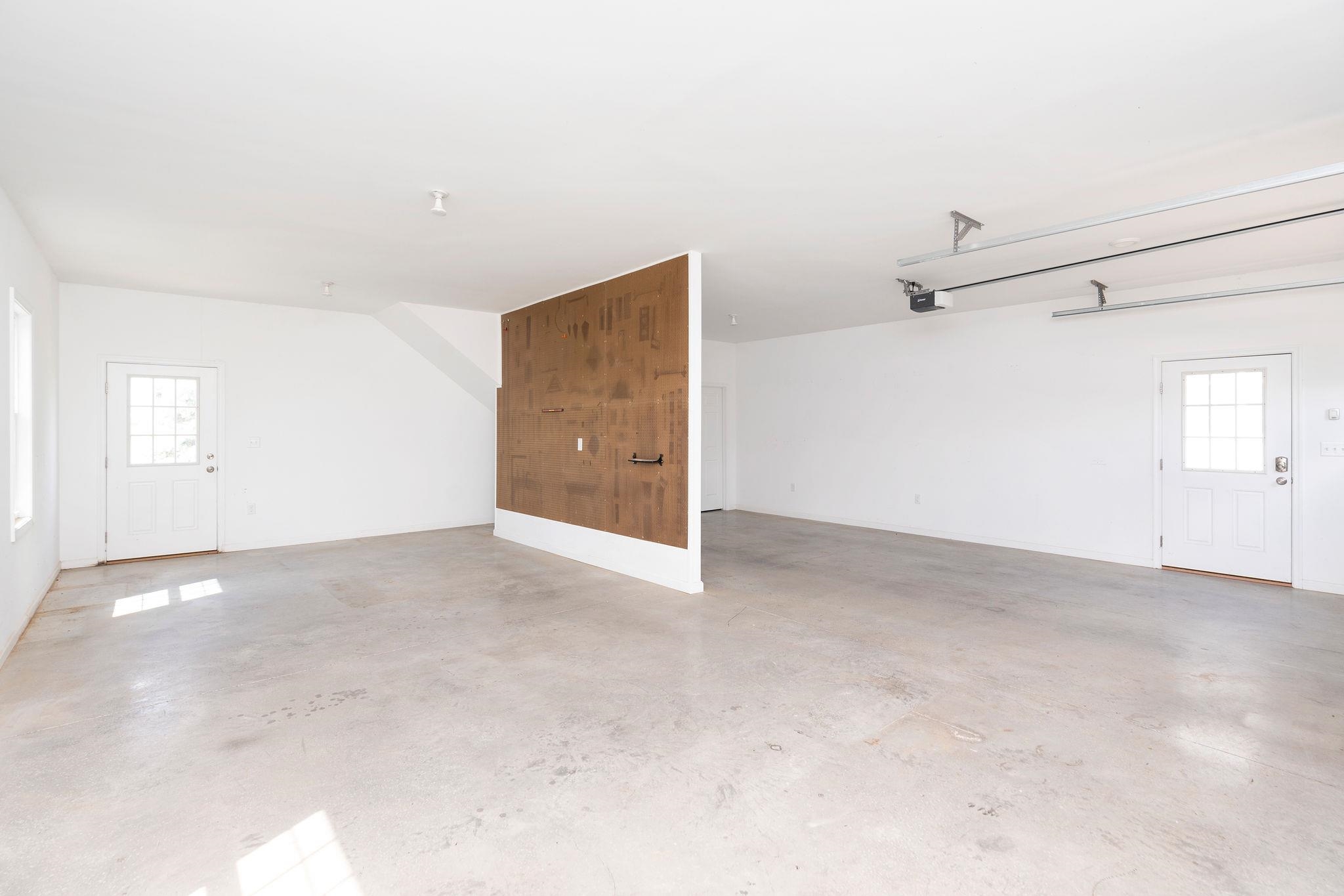 12 Ridgemore Drive Raphine, VA 24472 - Photo 56 of 75 an empty room with windows