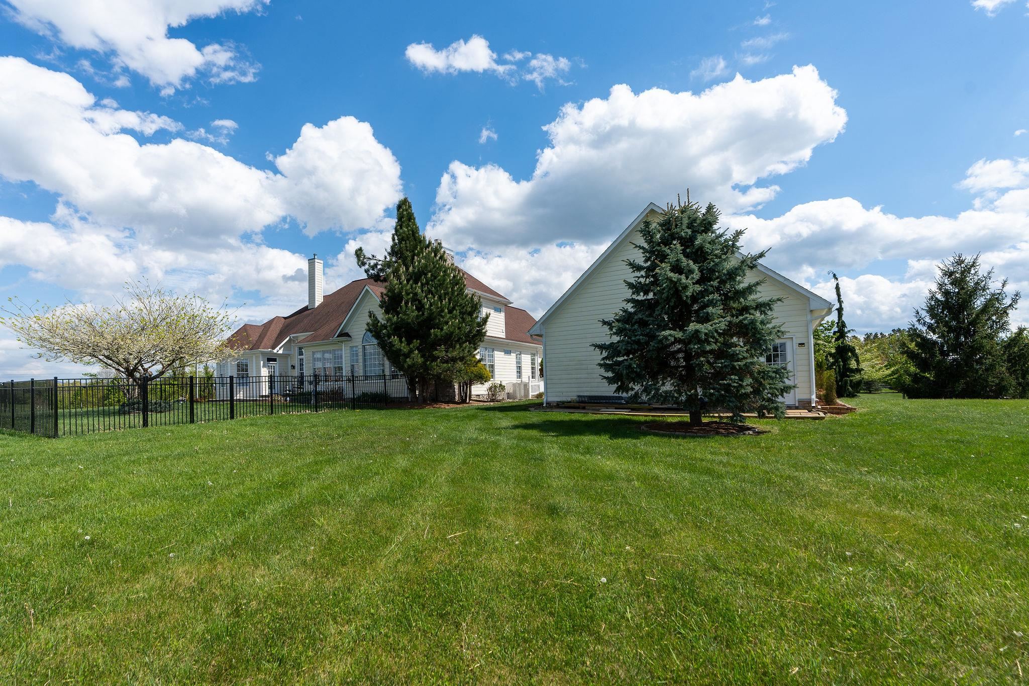 12 Ridgemore Drive Raphine, VA 24472 - Photo 62 of 75 a view of a big yard with plants and large trees