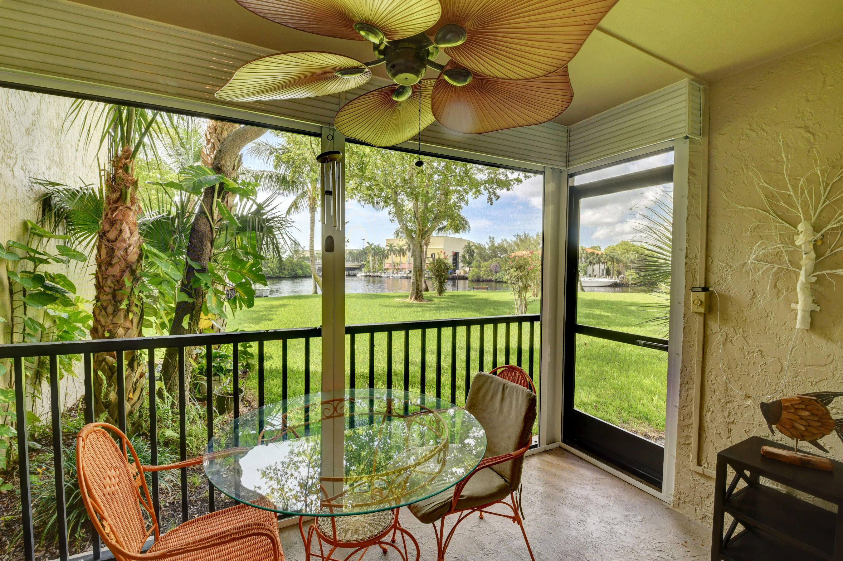 7 Royal Palm Way, Unit 104 Boca Raton, FL 33432 - Photo 3 of 69 39_dsc_8628_29_30_31_32