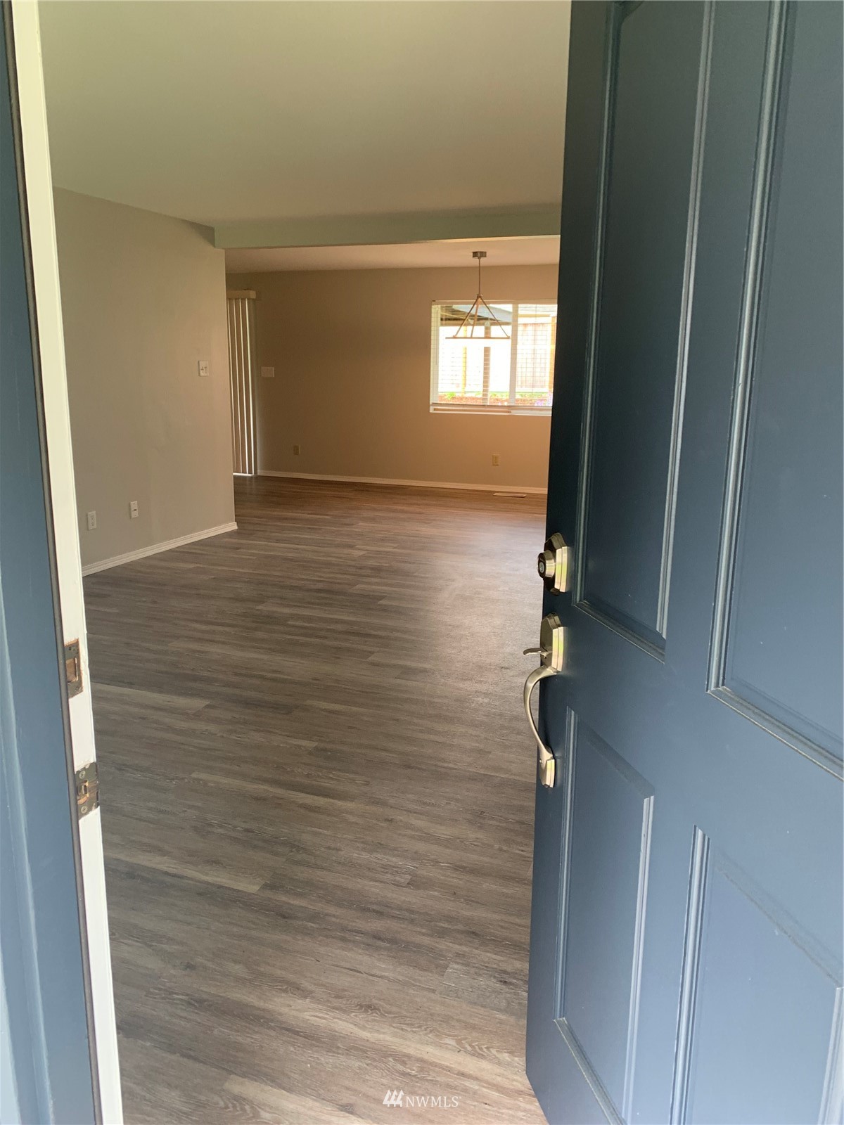 1067 Anacortes Avenue Northeast Renton, WA 98059 - Photo 3 of 18 a view of an empty room