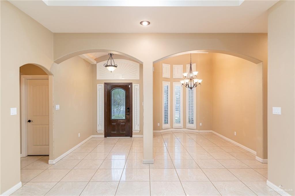 2112 Kilgore Avenue McAllen, TX 78504 - Photo 13 of 19 a view of a hallway with wooden floor
