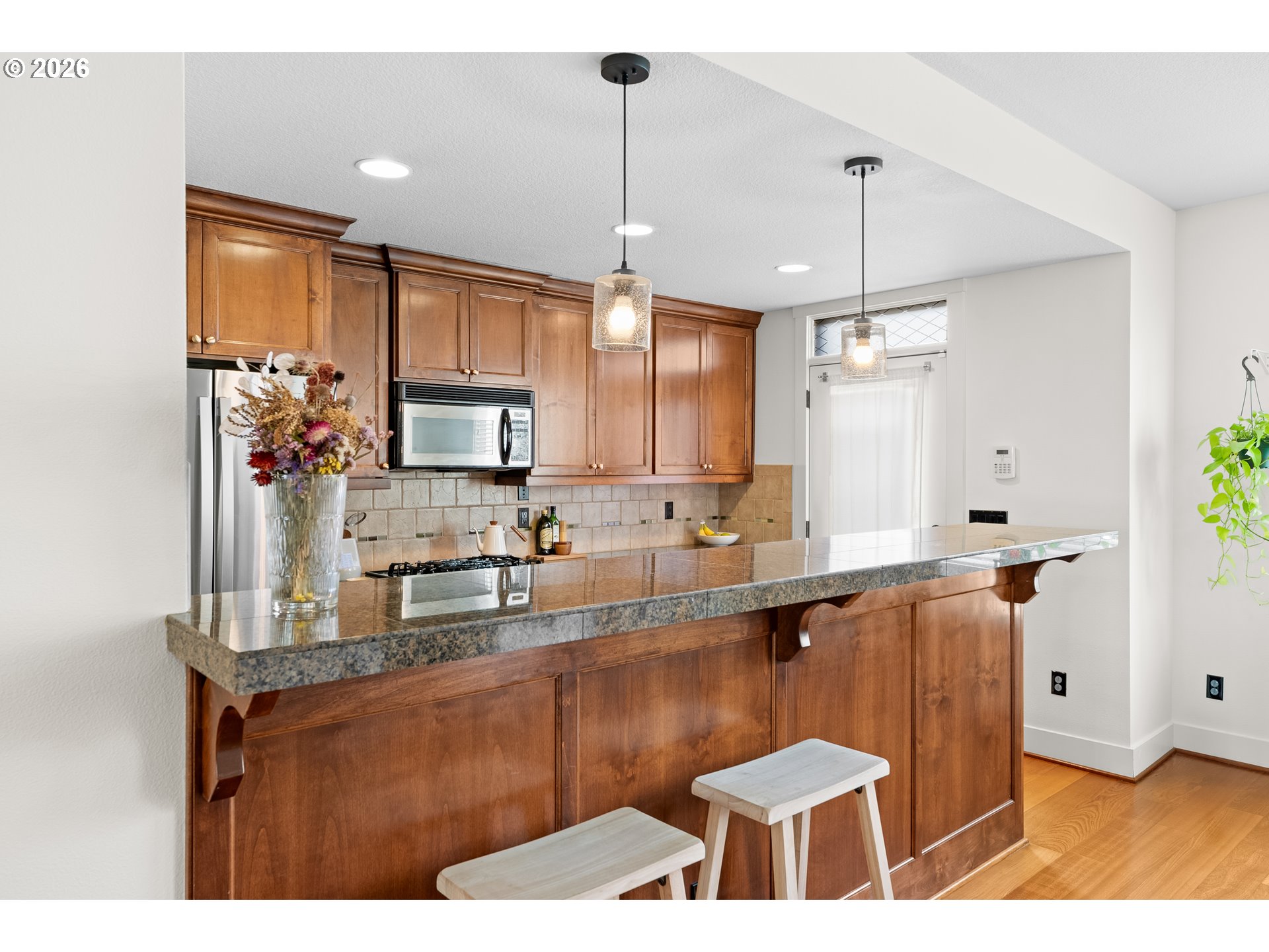 2825 Southeast 16th Avenue Portland, OR 97202 - Photo 16 of 33 Kitchen