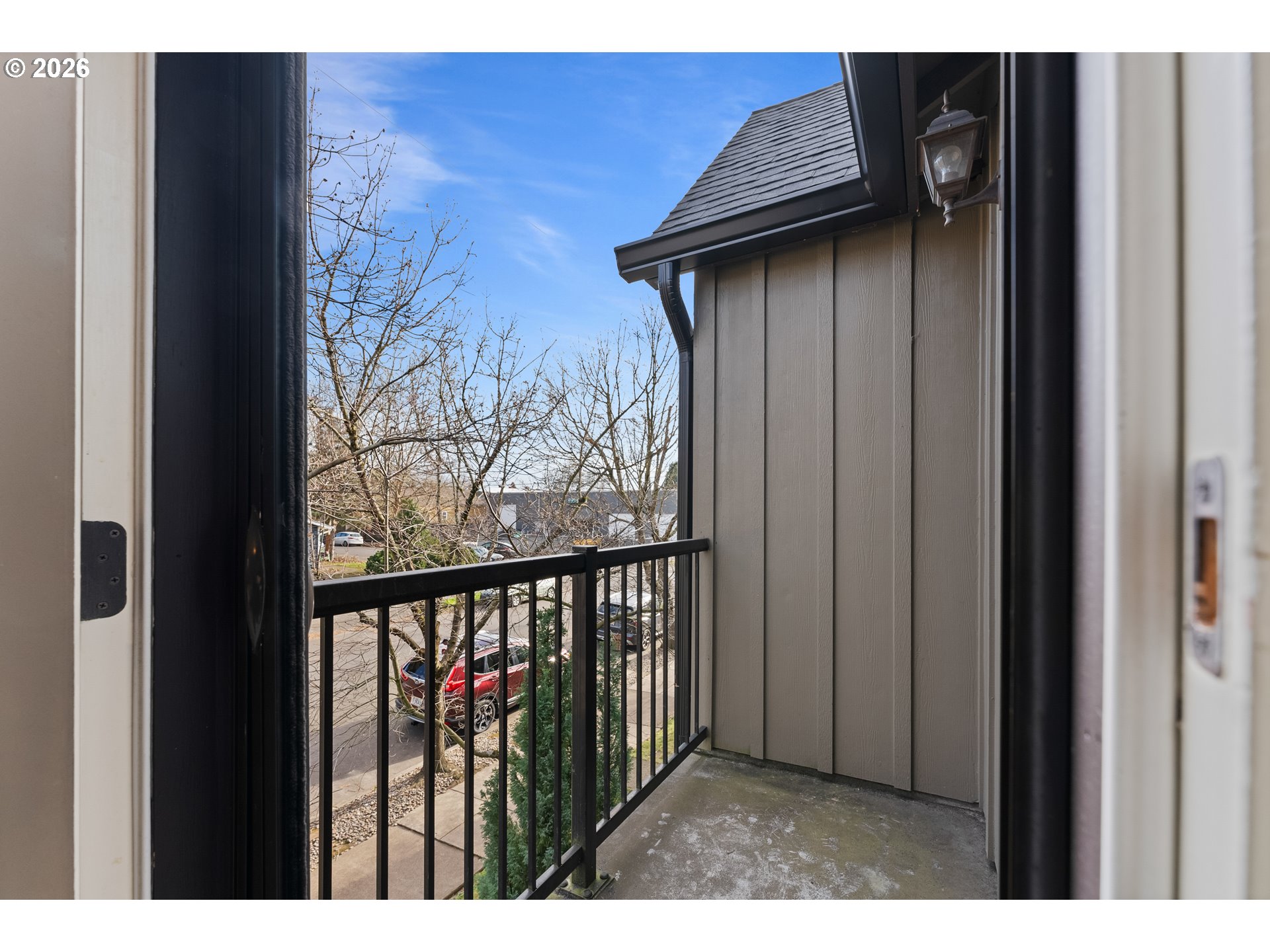 2825 Southeast 16th Avenue Portland, OR 97202 - Photo 23 of 33 Balcony