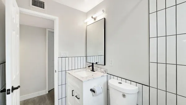 $2,750 | 1216 East Desert Park Lane, Phoenix, AZ 85020