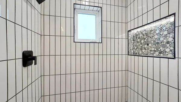 $2,750 | 1216 East Desert Park Lane, Phoenix, AZ 85020