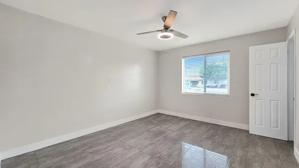 $2,750 | 1216 East Desert Park Lane, Phoenix, AZ 85020