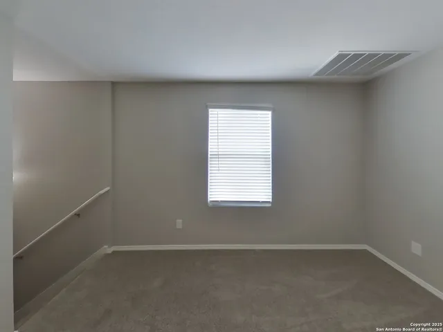 $1,739 | 1932 Bluethroat, New Braunfels, TX 78130