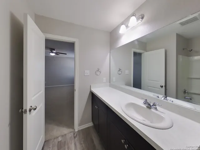 $1,739 | 1932 Bluethroat, New Braunfels, TX 78130