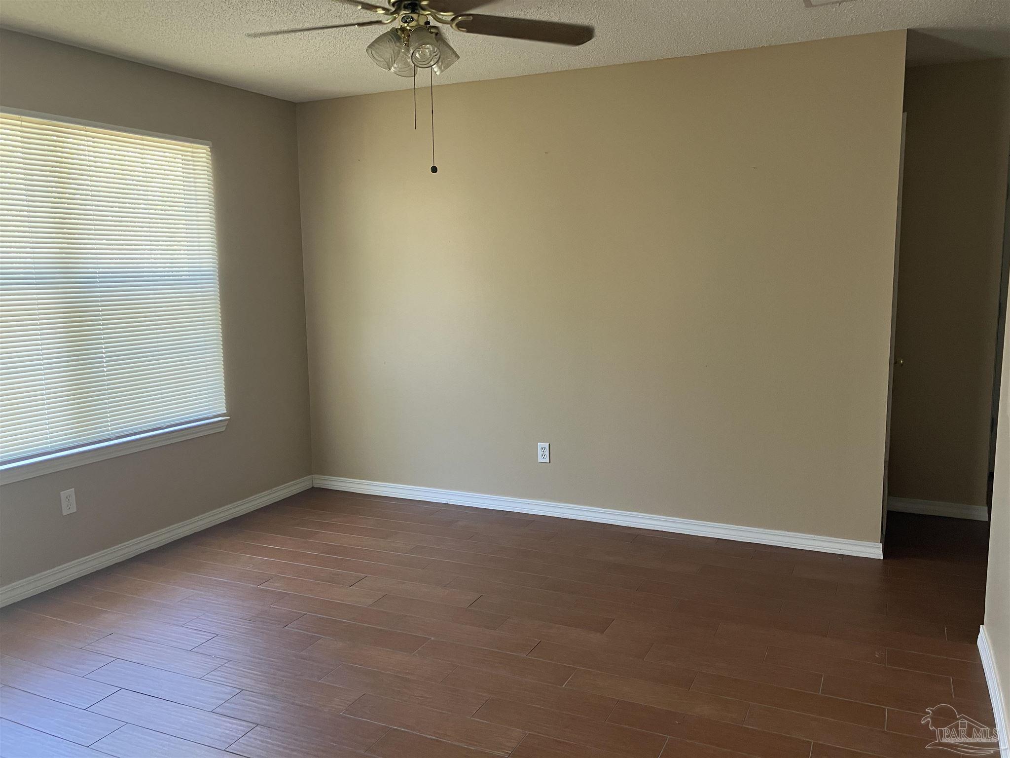 3031 East Kingsfield Road Pensacola, FL 32514 - Photo 6 of 16