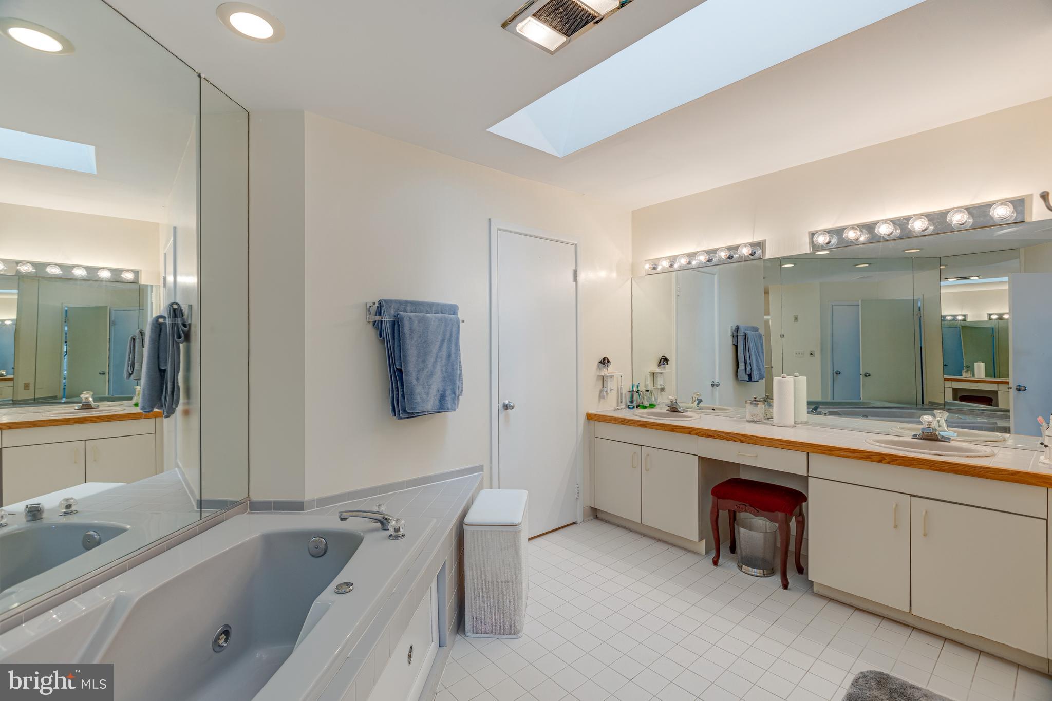 1973 Lakeport Way Reston, VA 20191 - Photo 39 of 69 Master bathroom is huge. Update to your taste!