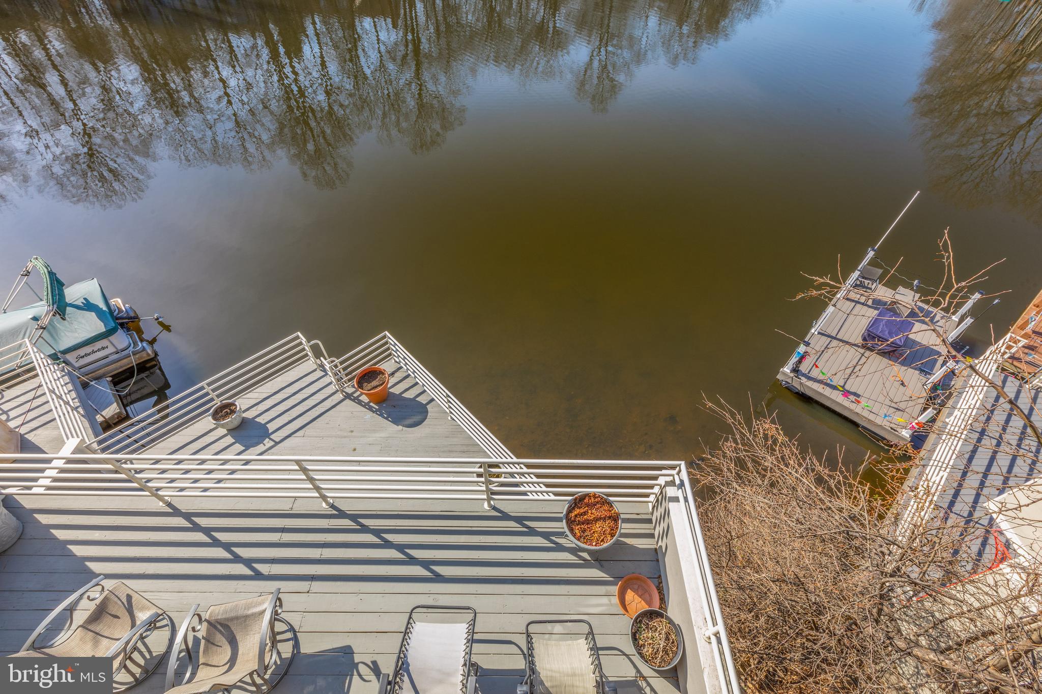 1973 Lakeport Way Reston, VA 20191 - Photo 44 of 69 Hello to the lower two decks below!