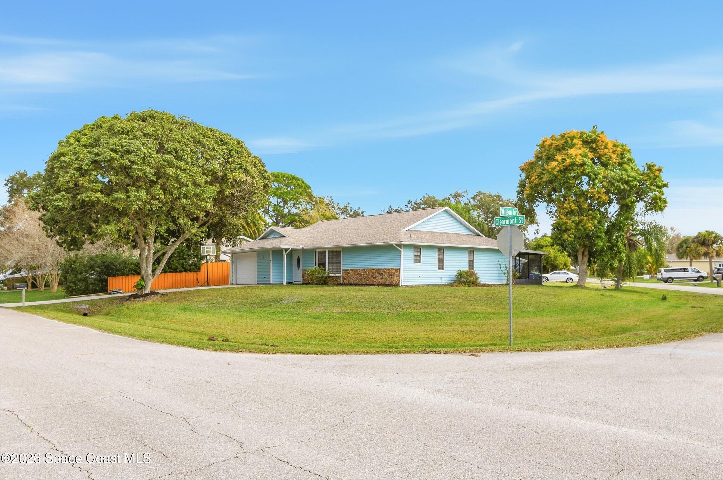 1121 Clearmont Street Sebastian, FL 32958 - Photo 16 of 61 06-1121-Clearmont-103