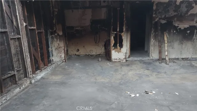 $350,000 | 8920 Summerwood Way, Fontana, CA 92335