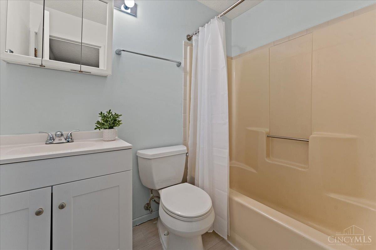 3505 West Fork Road, Unit 20 Cincinnati, OH 45211 - Photo 11 of 27