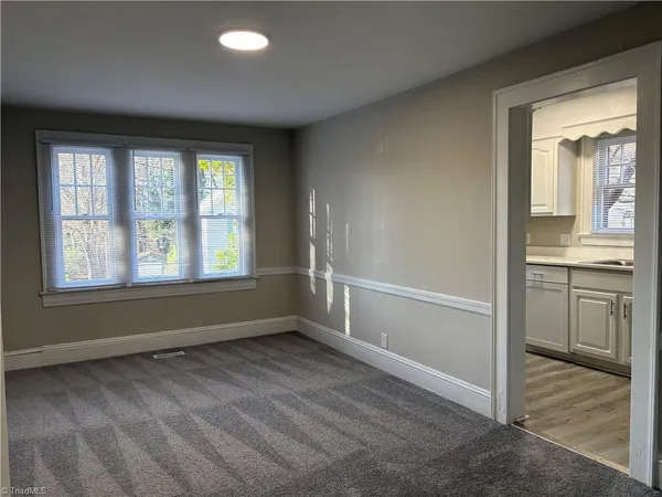 $1,195 | 1108 South Main Street, Reidsville, NC 27320