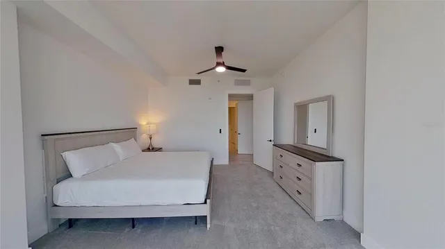 $8,000 | 777 3rd Avenue North, Unit 804, St. Petersburg, FL 33701