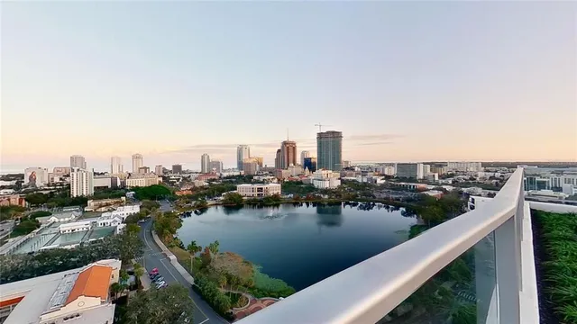 $8,000 | 777 3rd Avenue North, Unit 804, St. Petersburg, FL 33701