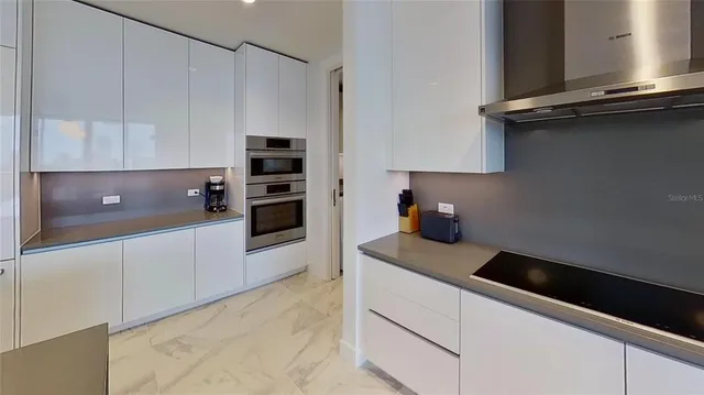 $8,000 | 777 3rd Avenue North, Unit 804, St. Petersburg, FL 33701