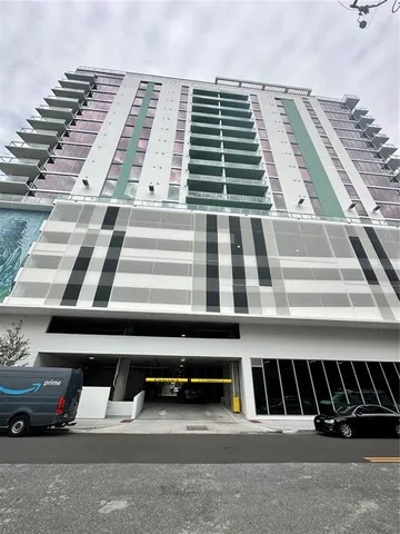 $8,000 | 777 3rd Avenue North, Unit 804, St. Petersburg, FL 33701