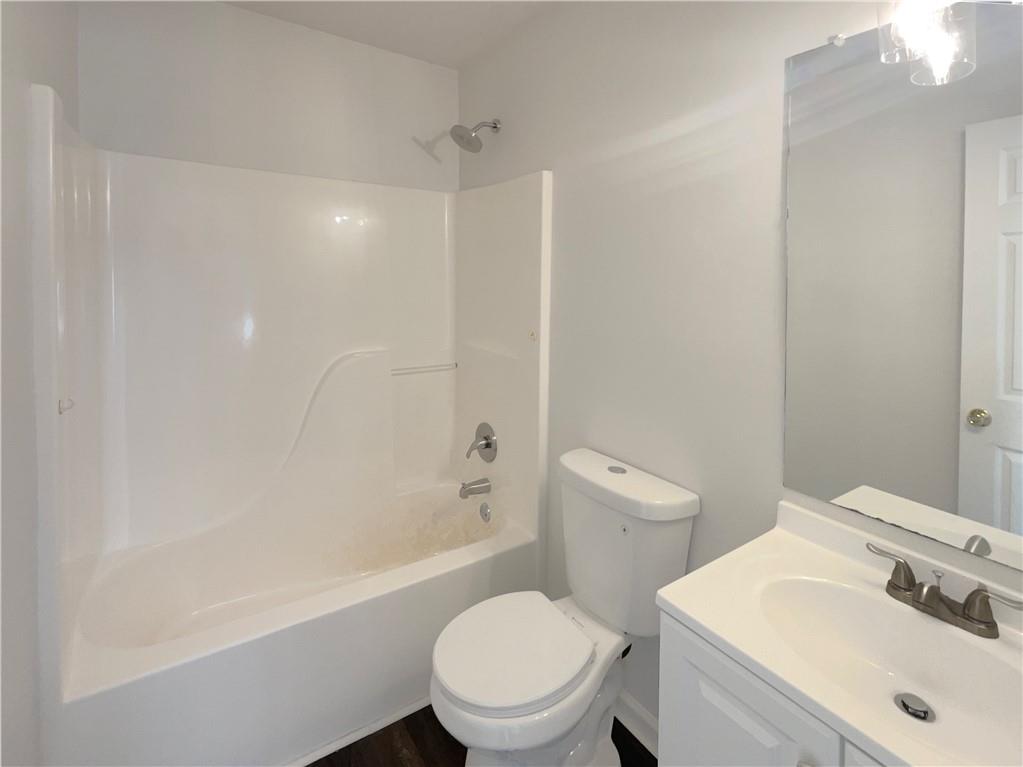 16 Fairview Glen Dallas, GA 30157 - Photo 19 of 26 a bathroom with a sink toilet and shower