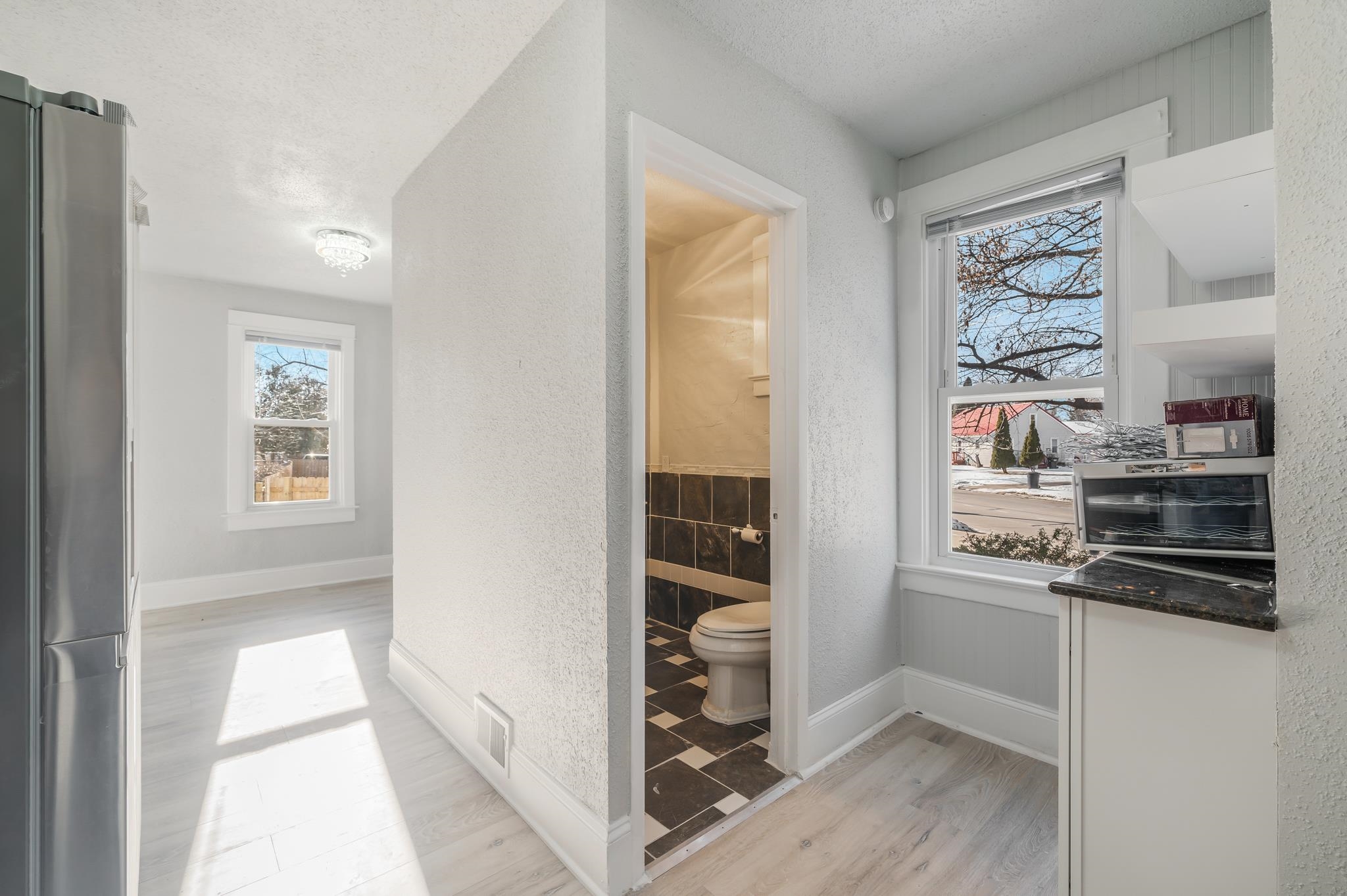 1303 West Prospect Avenue Appleton, WI 54914 - Photo 13 of 39