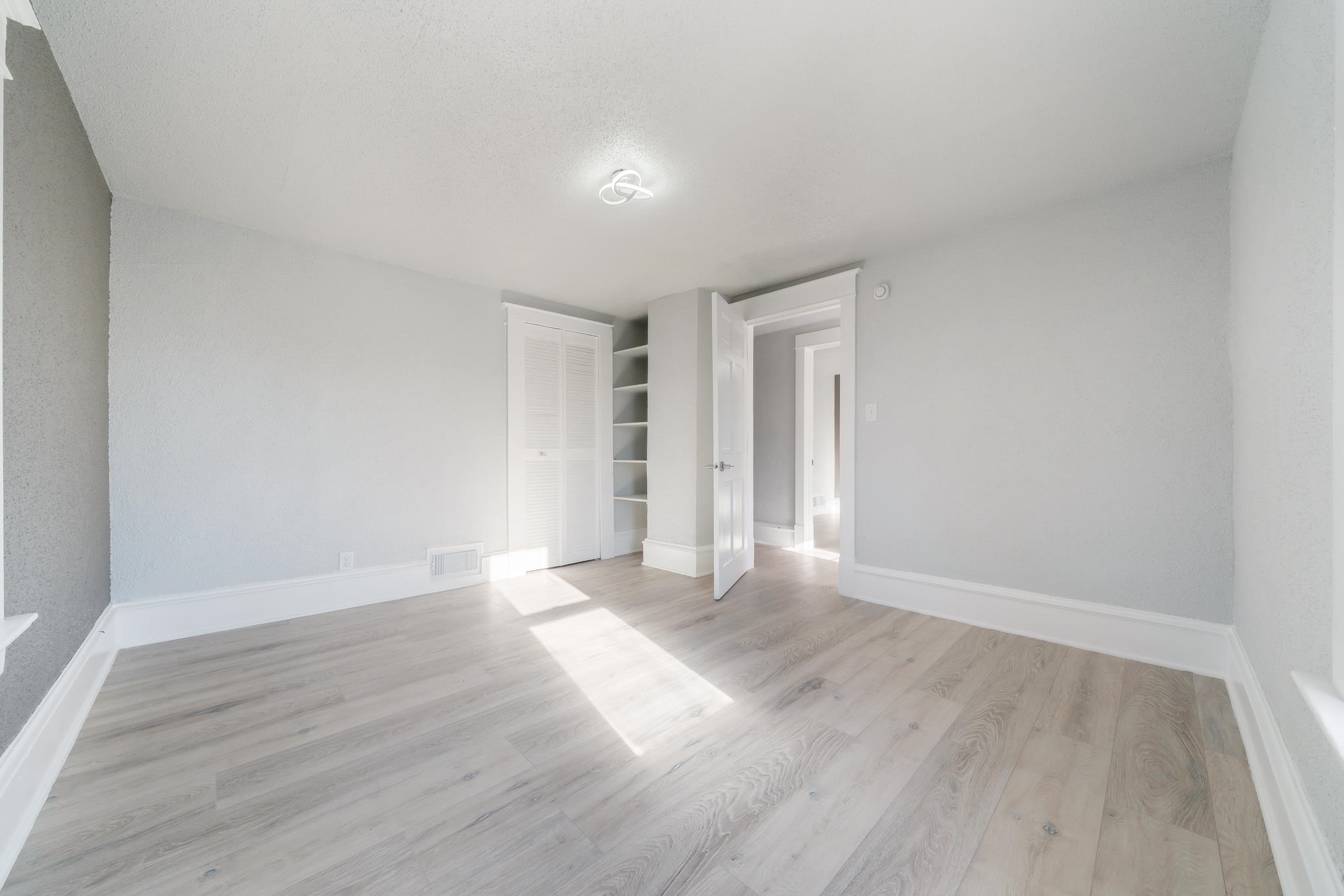 1303 West Prospect Avenue Appleton, WI 54914 - Photo 18 of 39