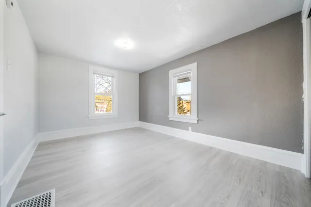 $325,000 | 1303 West Prospect Avenue, Appleton, WI 54914